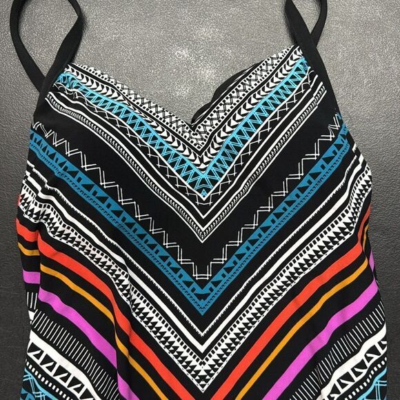 D cup Colorful Chevron Pattern Sleeveless Tankini Top- size 16 - Picture 8 of 8